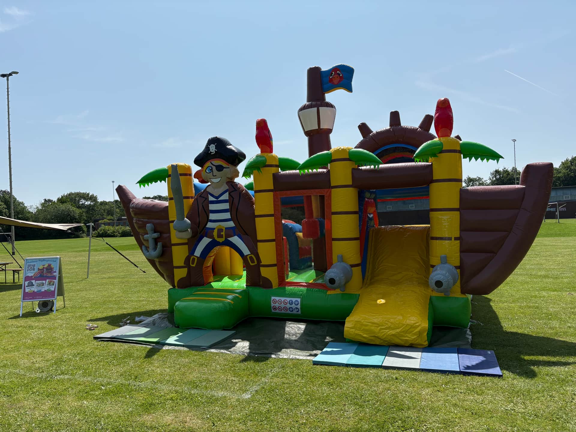 Multiplay Piratenschiff XL